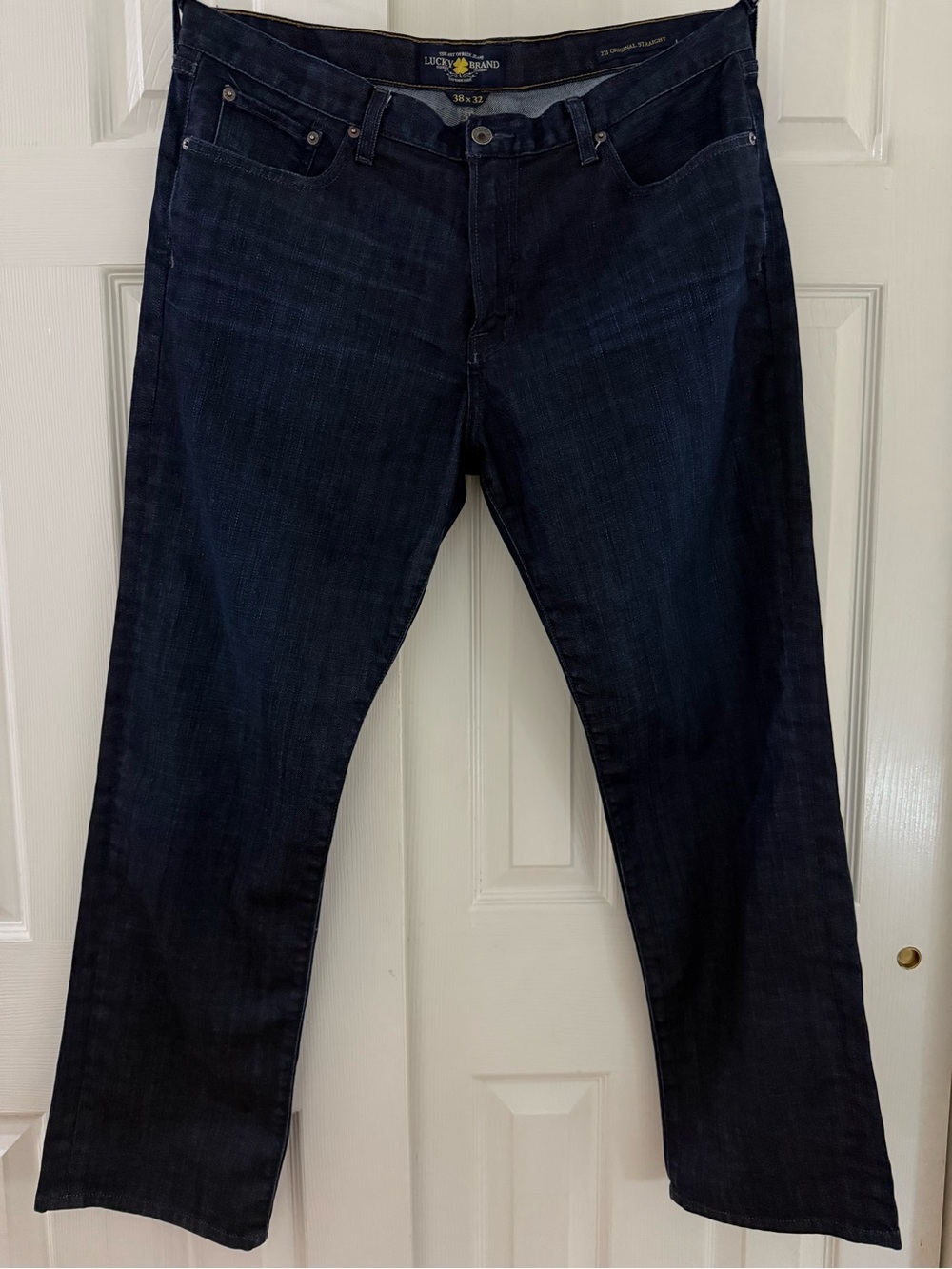 Lucky Brand Men's 221 Original Straight Dark Indigo Jeans